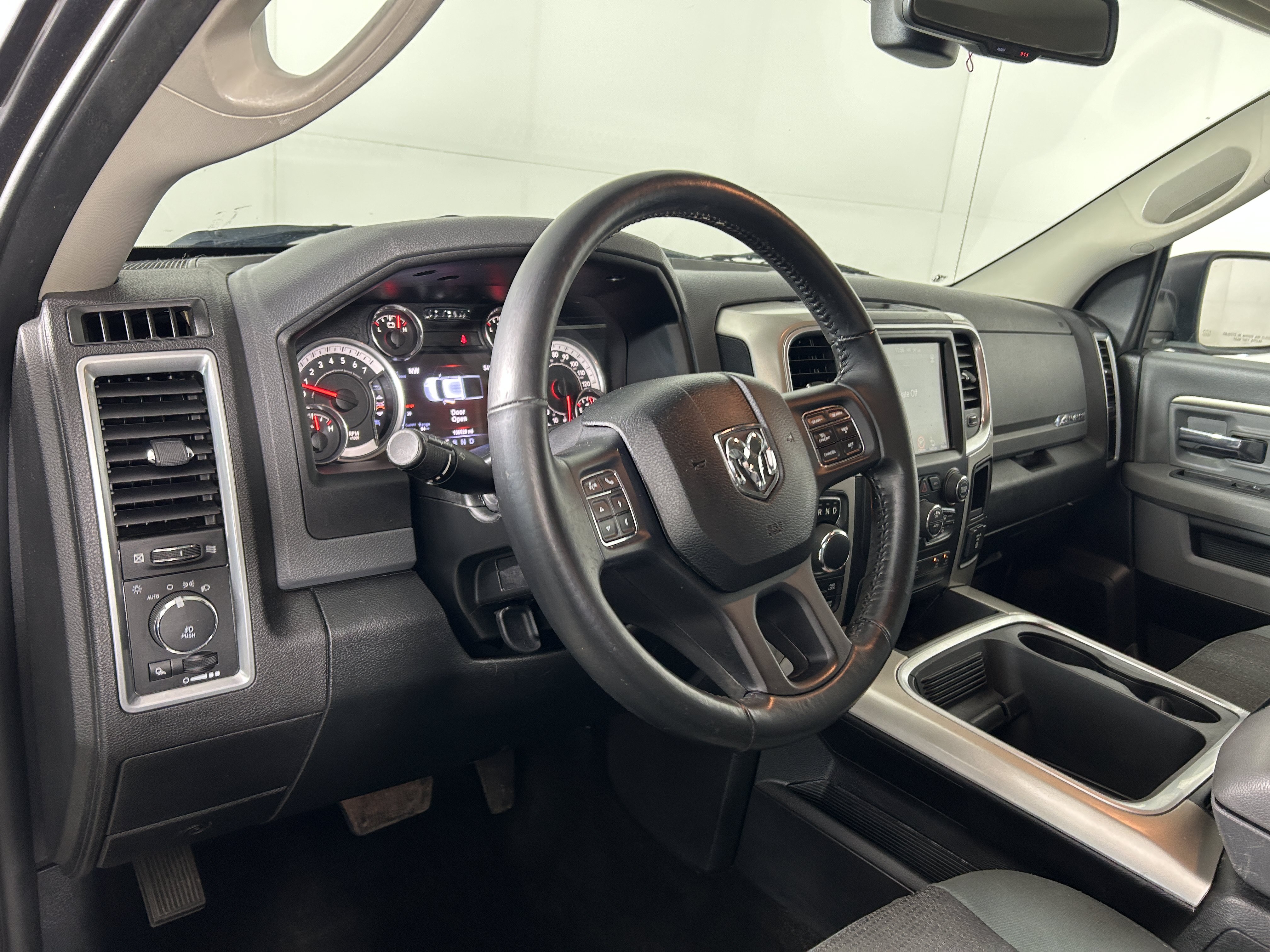 Used 2017 RAM 1500 Big Horn AWD/4WD image 13