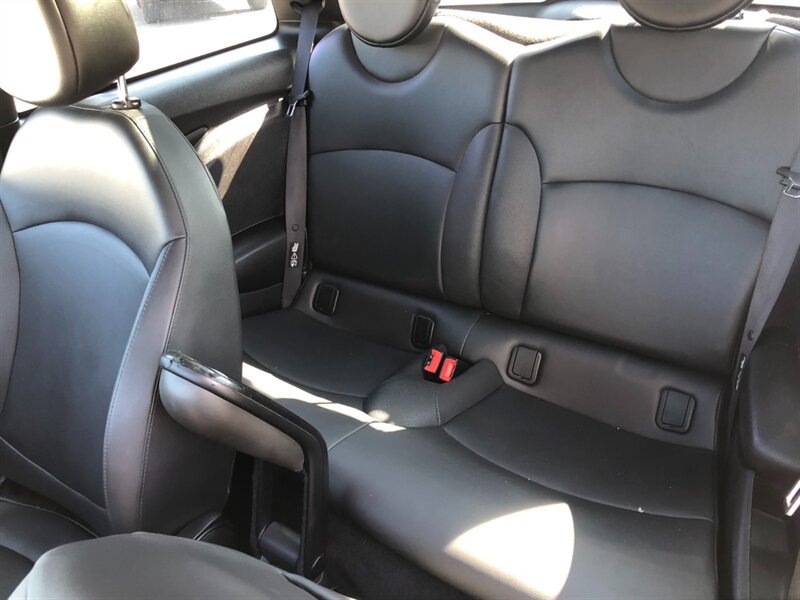 Used 2011 MINI Cooper S FWD image 10
