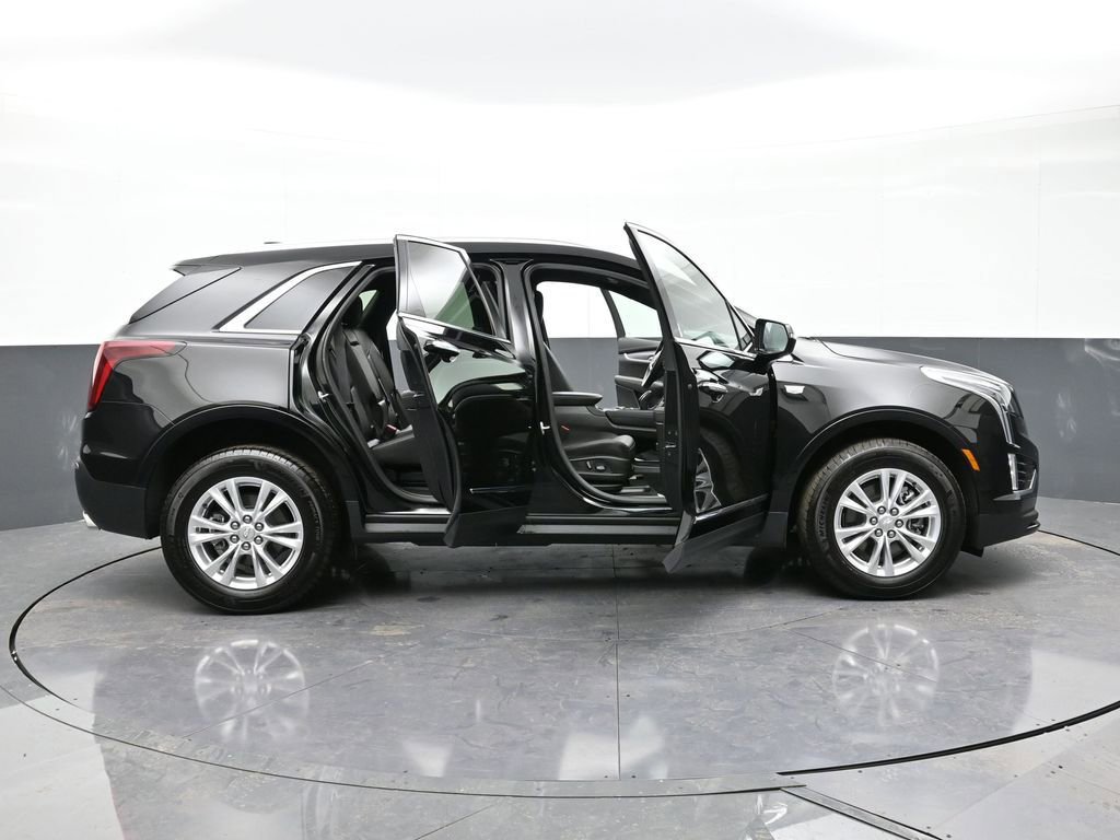 Used 2025 Cadillac XT5 Luxury image 34
