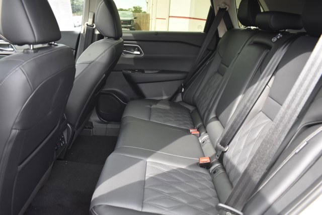 New 2026 Nissan Rogue Platinum w/ Platinum Premium Package image 15