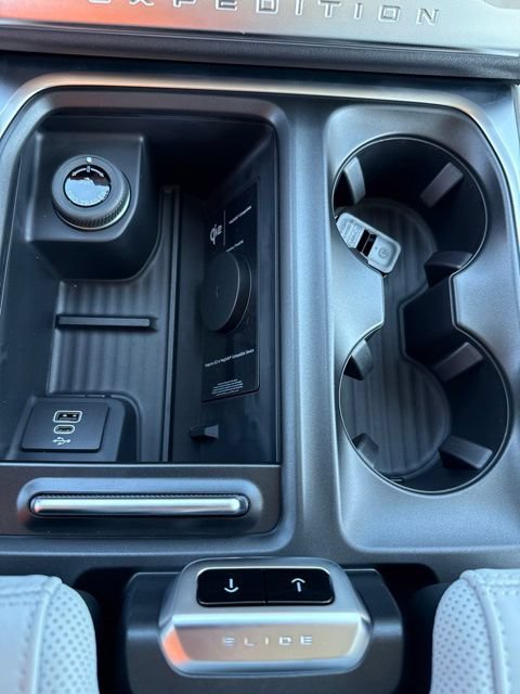 New 2027 Ford Expedition Max Platinum w/ Platinum Ultimate Package AWD/4WD image 33