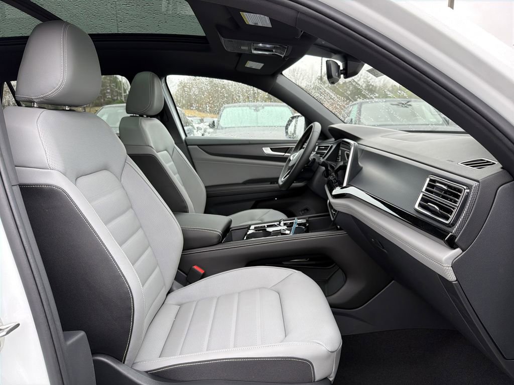 New 2026 Volkswagen Atlas Cross Sport SEL image 20