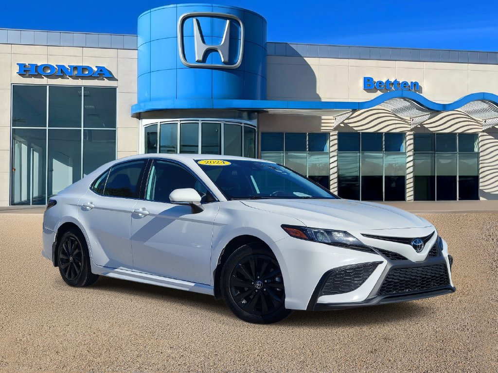 Used 2024 Toyota Camry SE