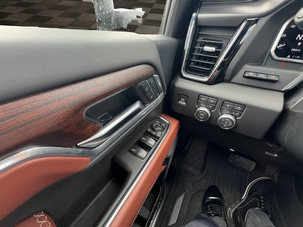 New 2026 GMC Sierra 3500 Denali Ultimate image 22