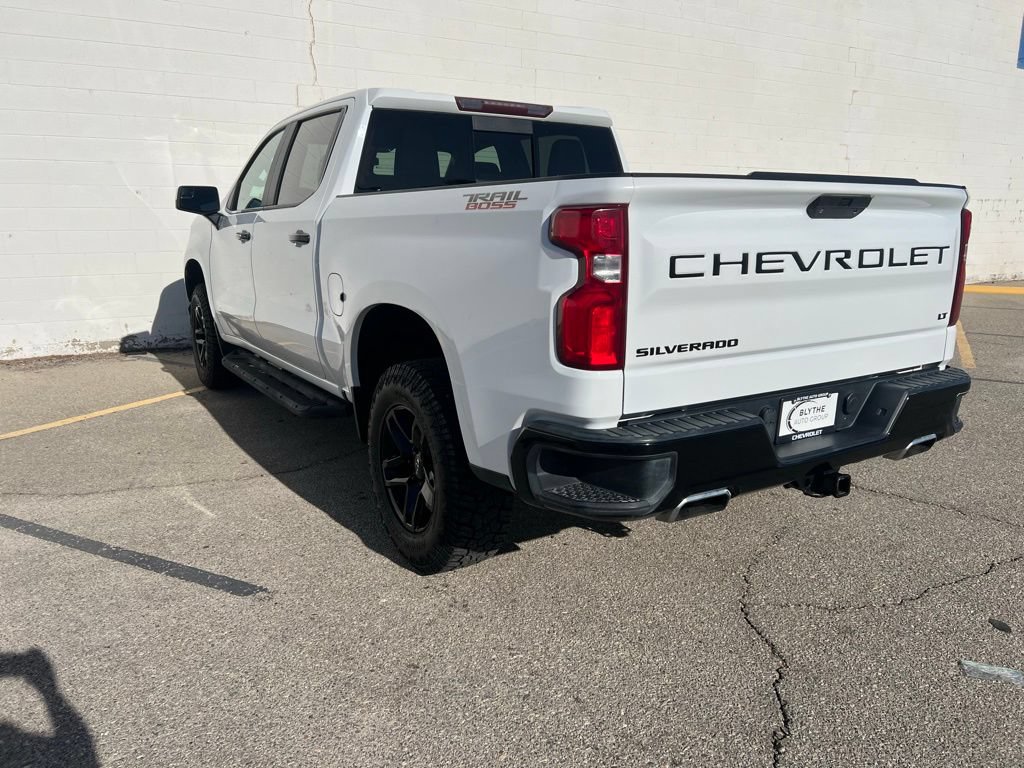 Used 2020 Chevrolet Silverado 1500 LT Trail Boss AWD/4WD image 3