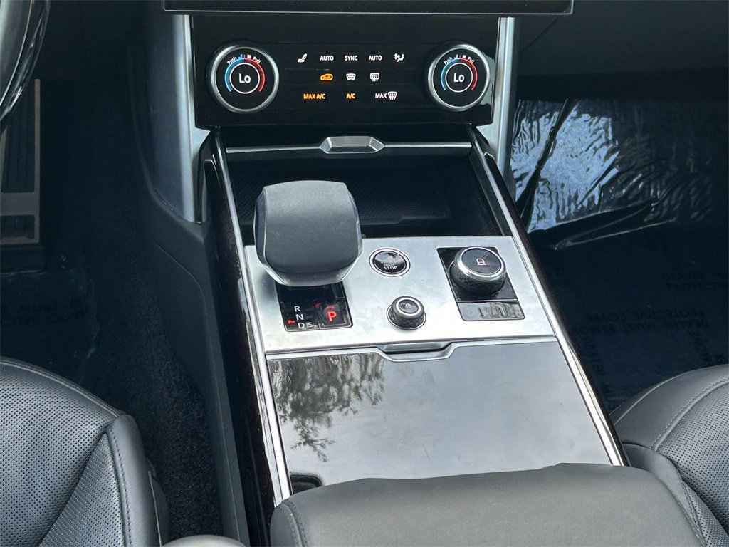 Used 2023 Land Rover Range Rover SE image 21