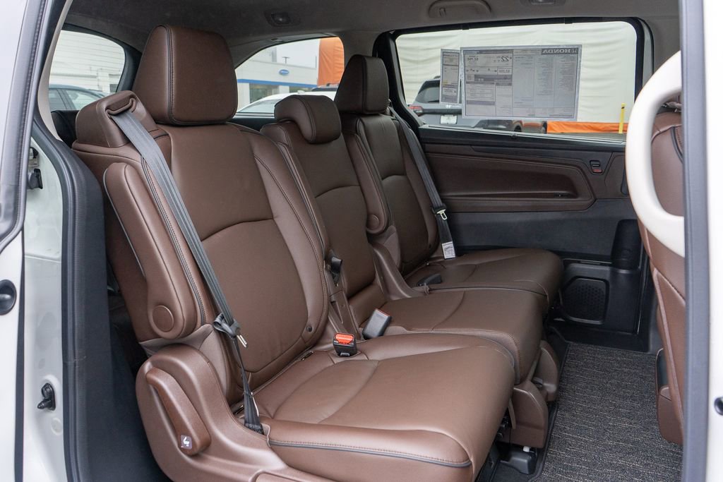 New 2026 Honda Odyssey Touring image 15