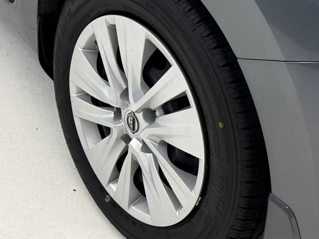 Used 2024 Nissan Sentra S FWD image 10
