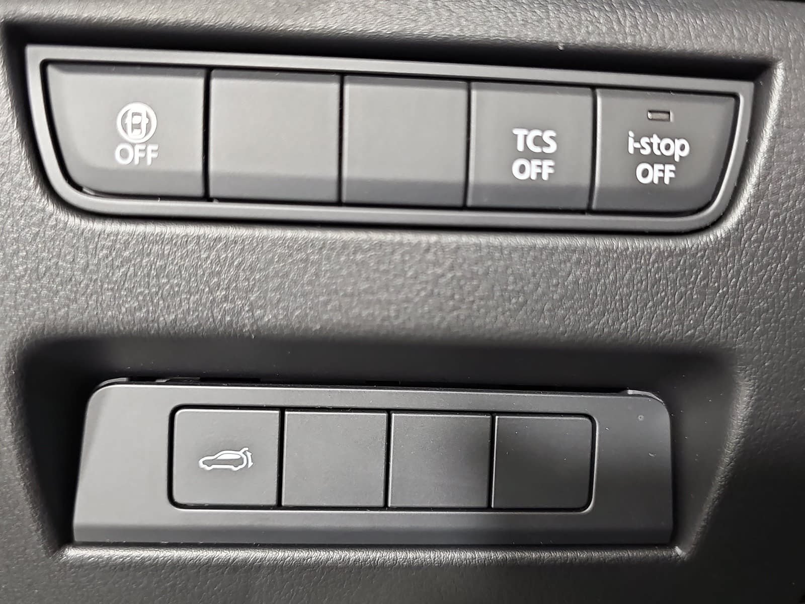 Used 2024 MAZDA CX-90 3.3 Turbo w/ Preferred Plus AWD/4WD image 25