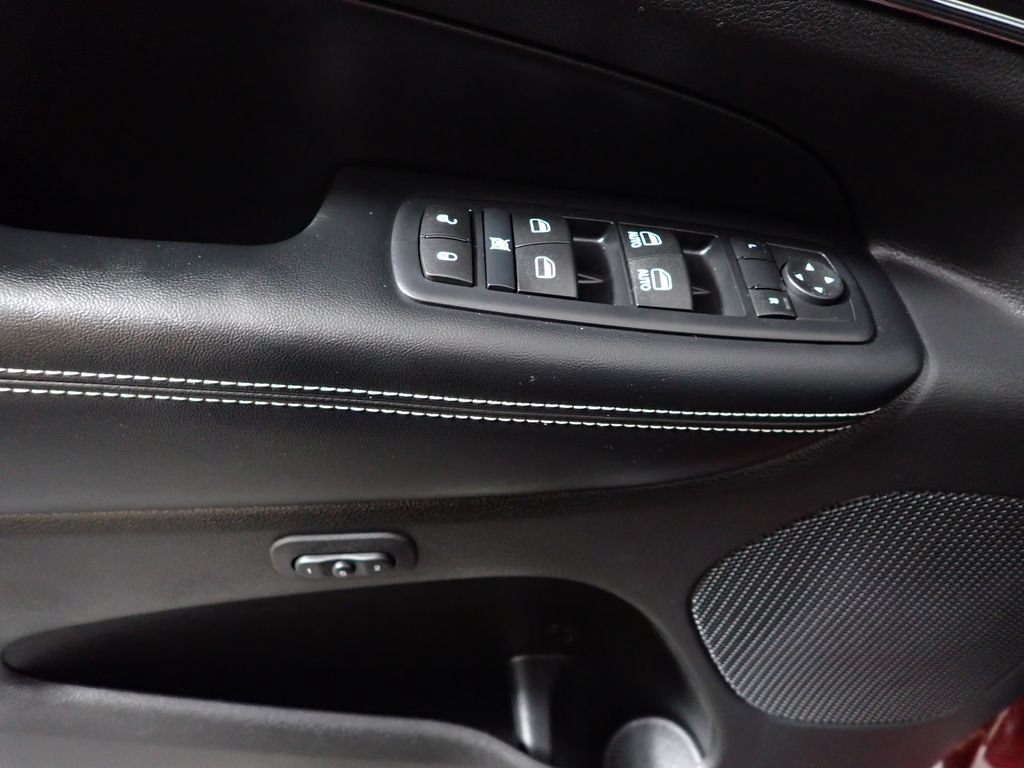 Used 2017 Jeep Grand Cherokee Limited w/ Luxury Group II AWD/4WD image 21