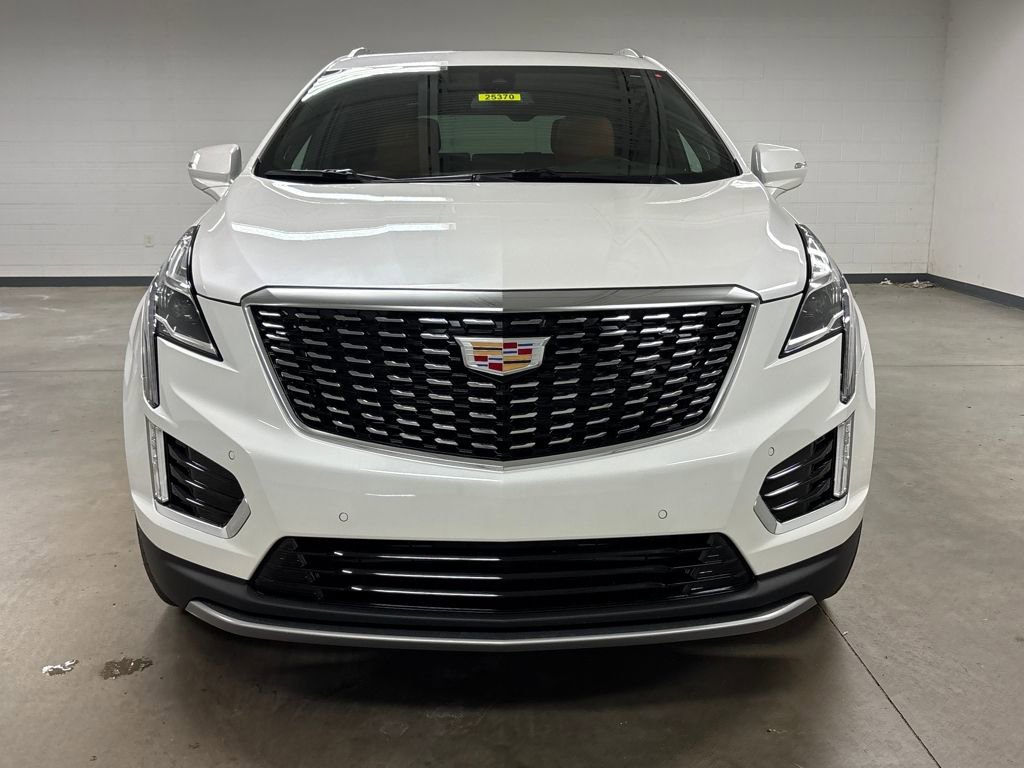 New 2025 Cadillac XT5 Premium Luxury w/ LPO, Floor Liner Package image 5