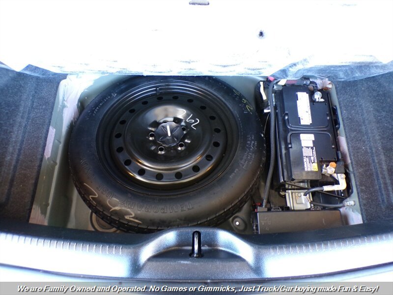 Used 2015 Chrysler 300 Limited RWD image 53