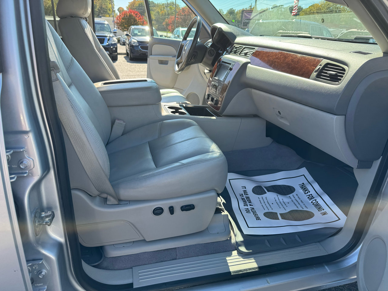 Used 2014 Chevrolet Silverado 2500 LTZ image 13