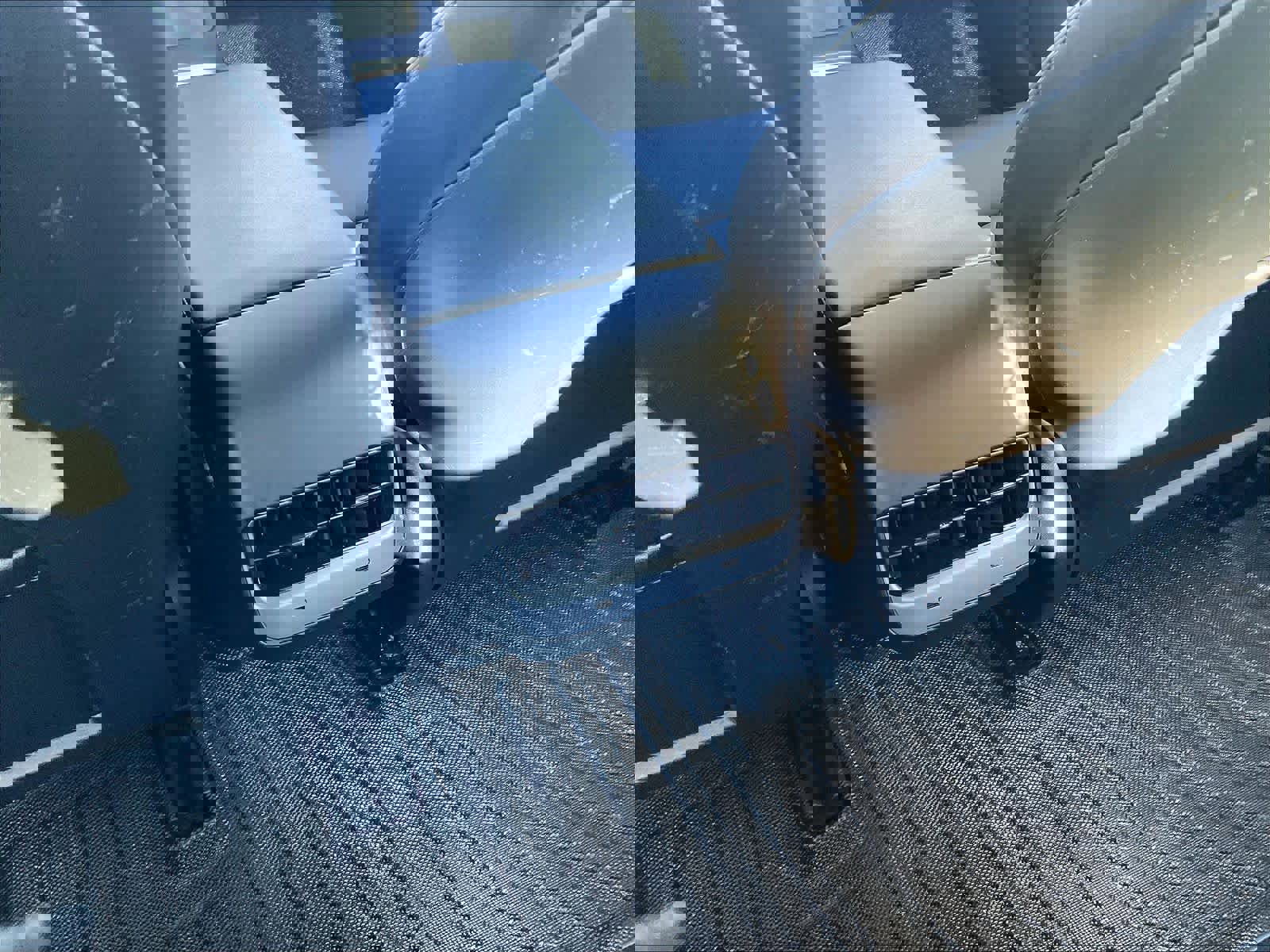 Used 2023 Tesla Model 3 Standard Range image 26