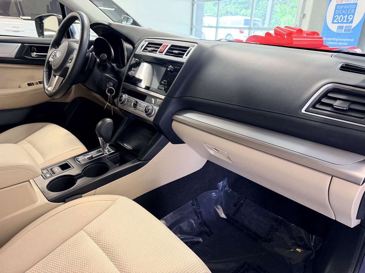 Used 2017 Subaru Outback 2.5i Premium AWD/4WD image 24