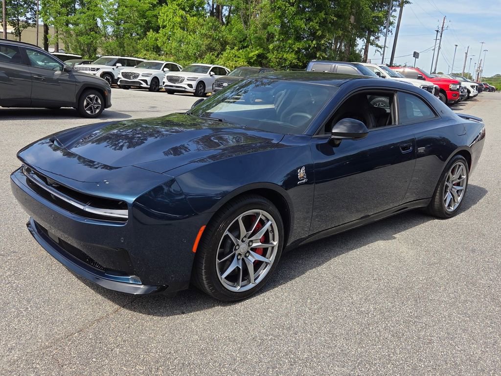 Used 2024 Dodge Charger Daytona Scat Pack w/ Plus Group AWD/4WD image 3
