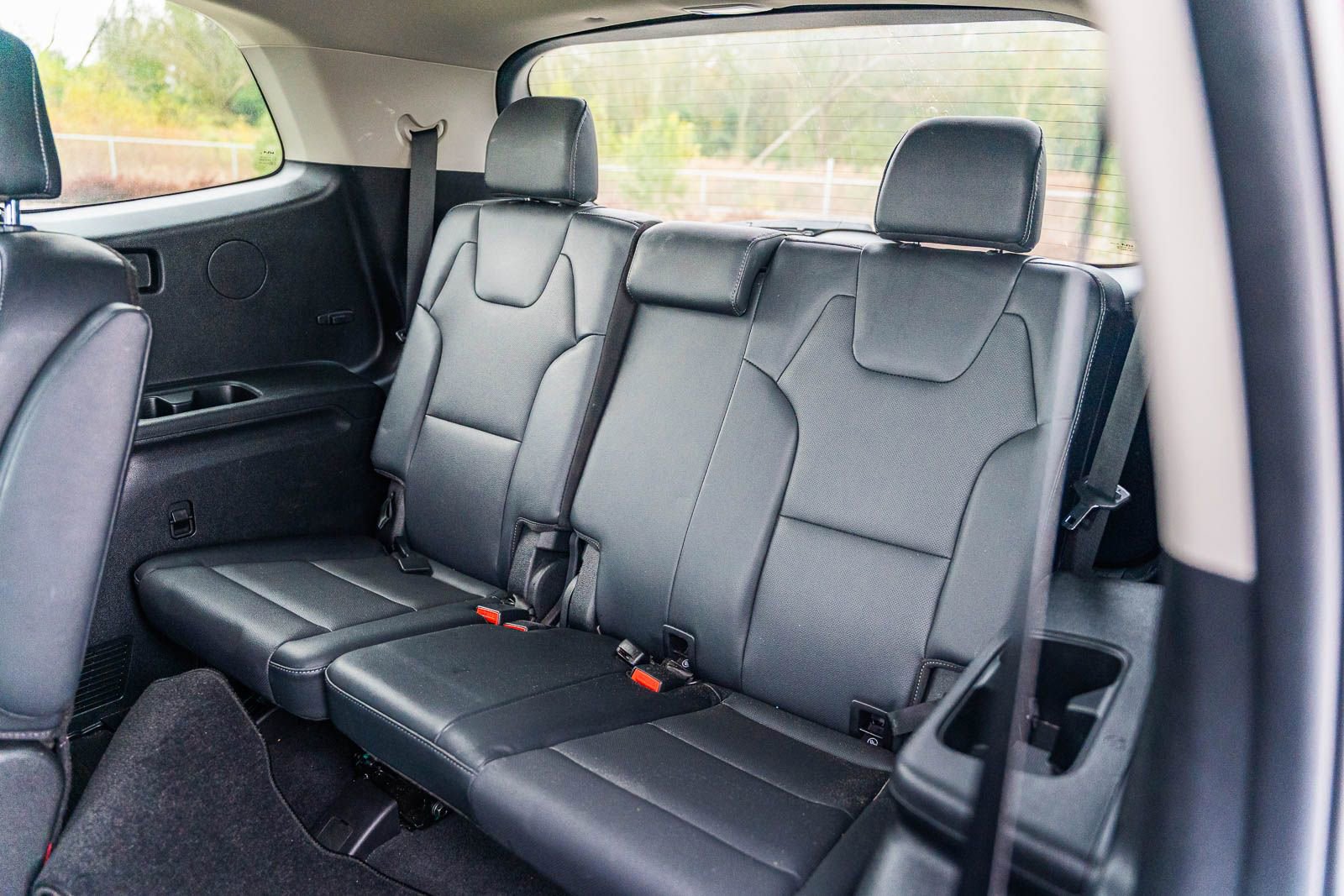 Used 2023 Kia Telluride EX w/ EX Captain's Chair Package image 19