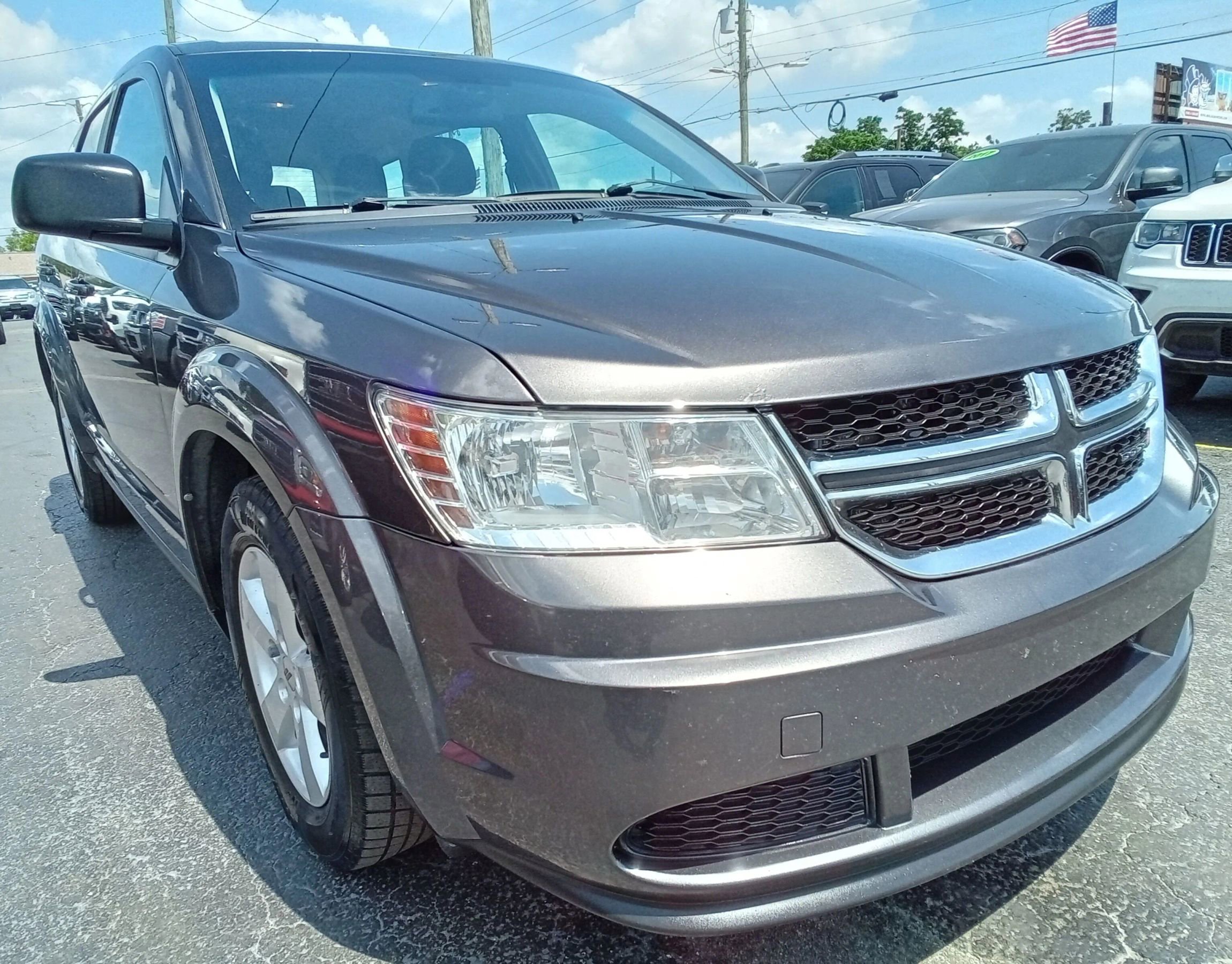 Used 2019 Dodge Journey SE w/ Comfort & Convenience Group image 4