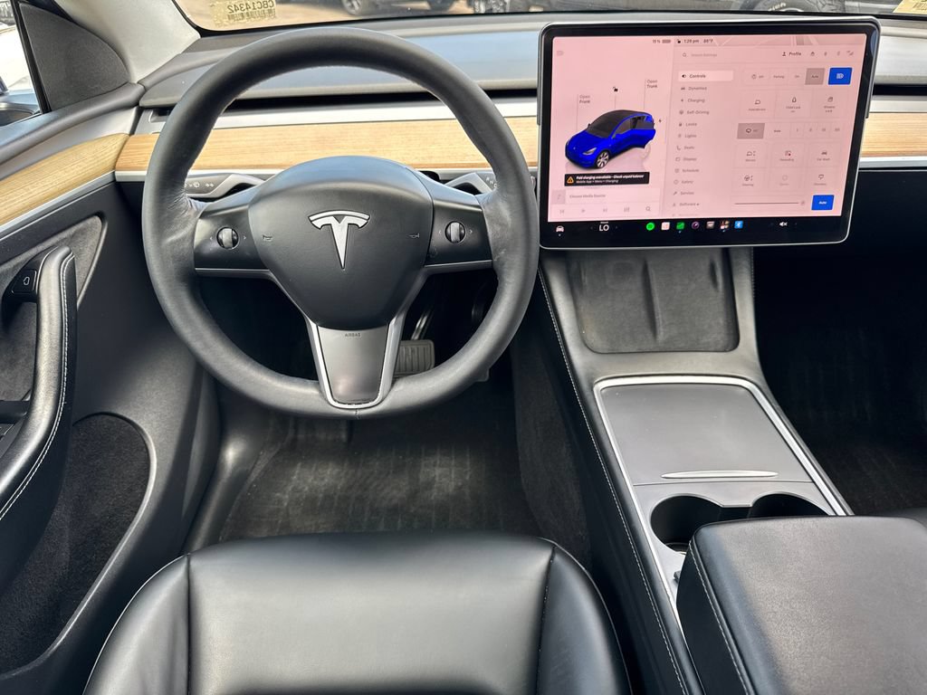Used 2023 Tesla Model Y Long Range AWD/4WD image 22