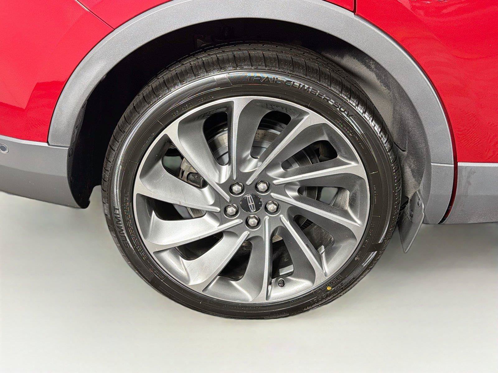 Used 2020 Lincoln Nautilus Reserve w/ Equipment Group 202A AWD/4WD image 35