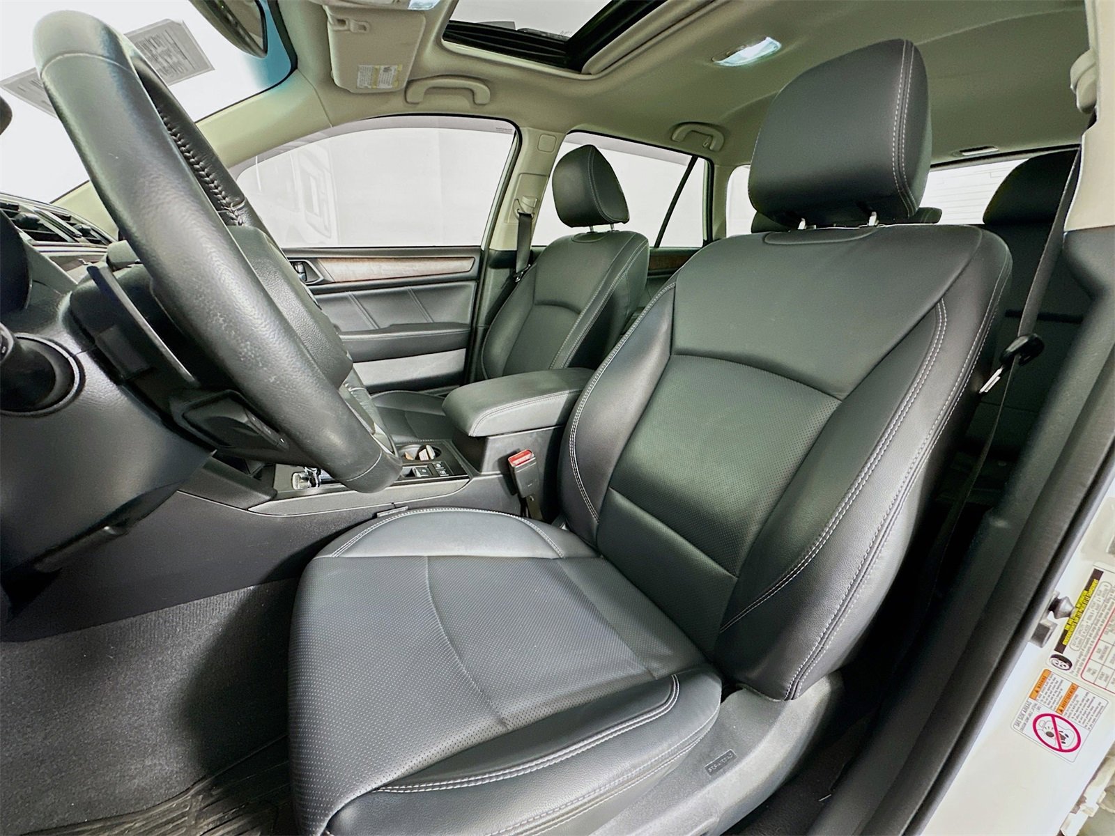 Used 2018 Subaru Outback 2.5i Limited image 21