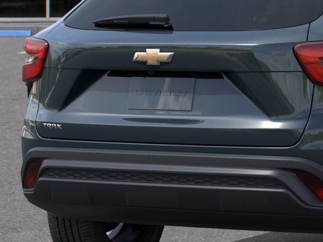New 2026 Chevrolet Trax LS FWD image 15