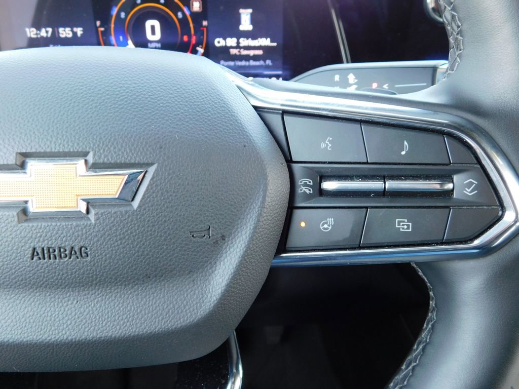 Used 2025 Chevrolet Suburban Premier image 41