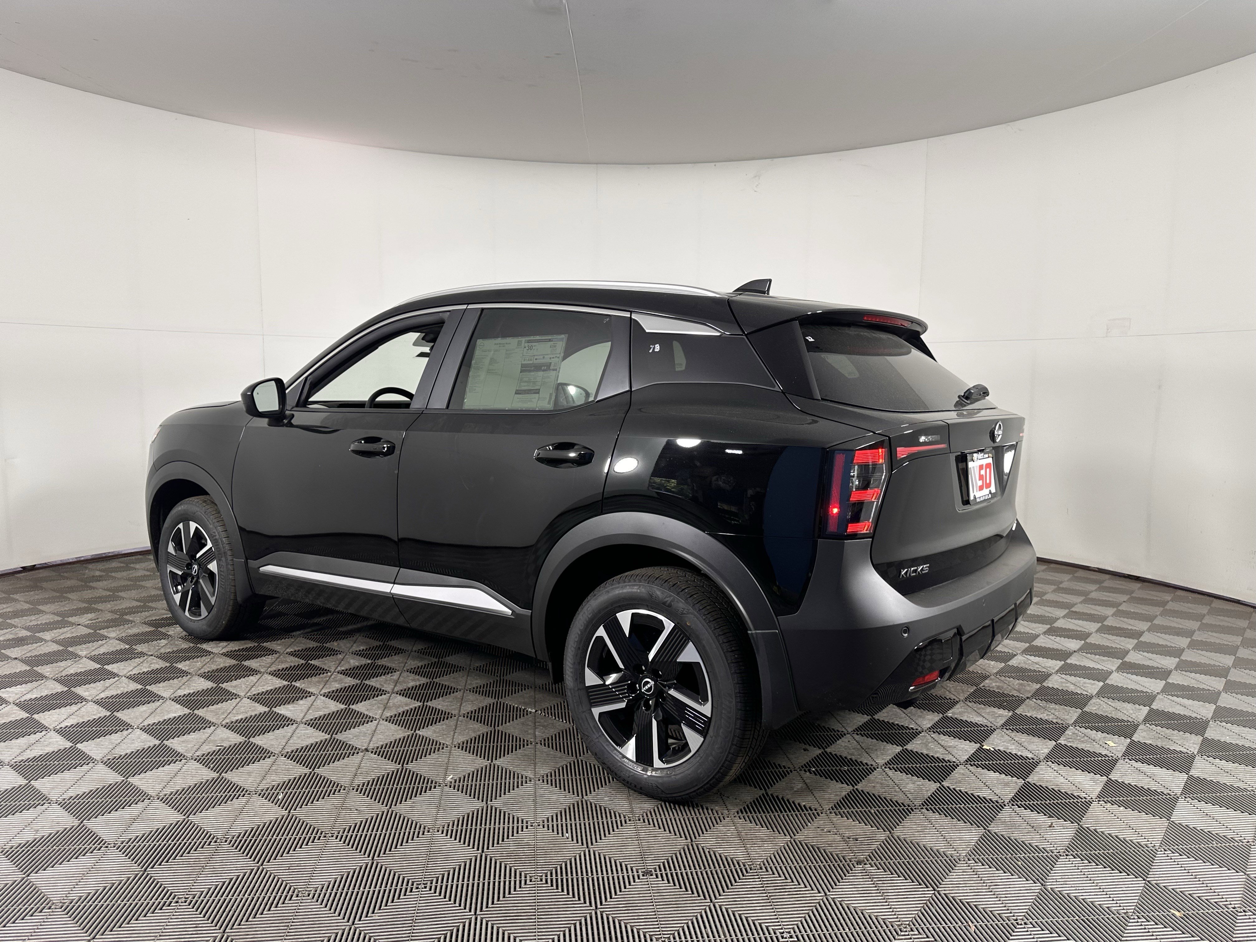 New 2026 Nissan Kicks SV image 12