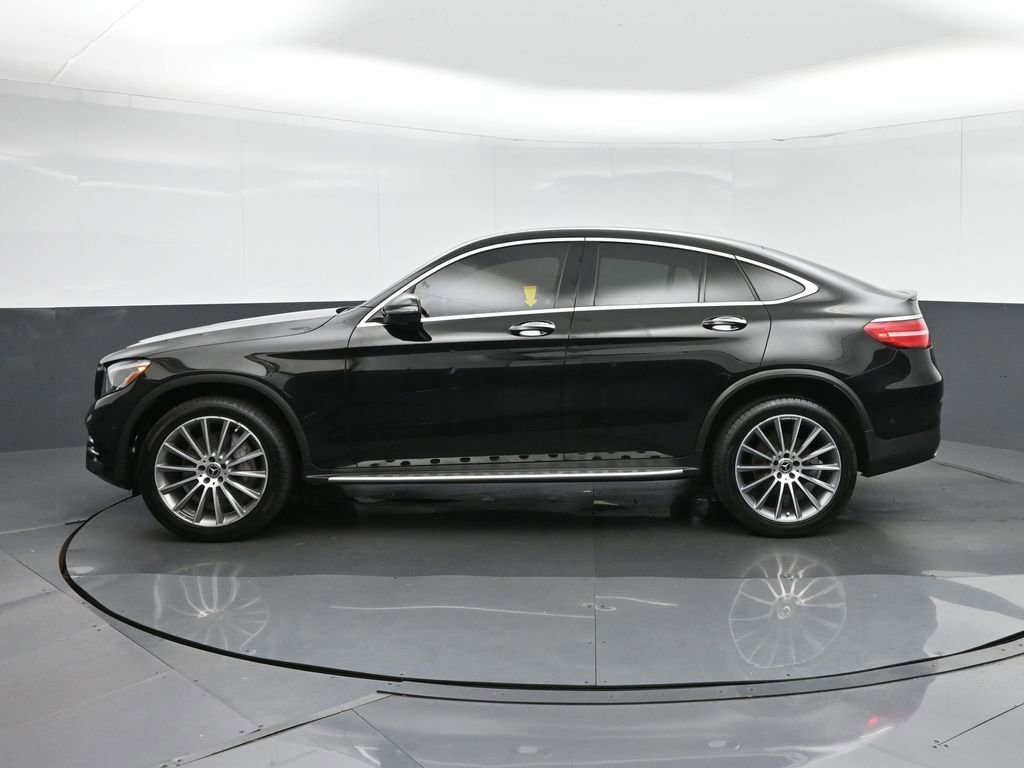 Used 2018 Mercedes-Benz GLC 300 4MATIC Coupe image 4