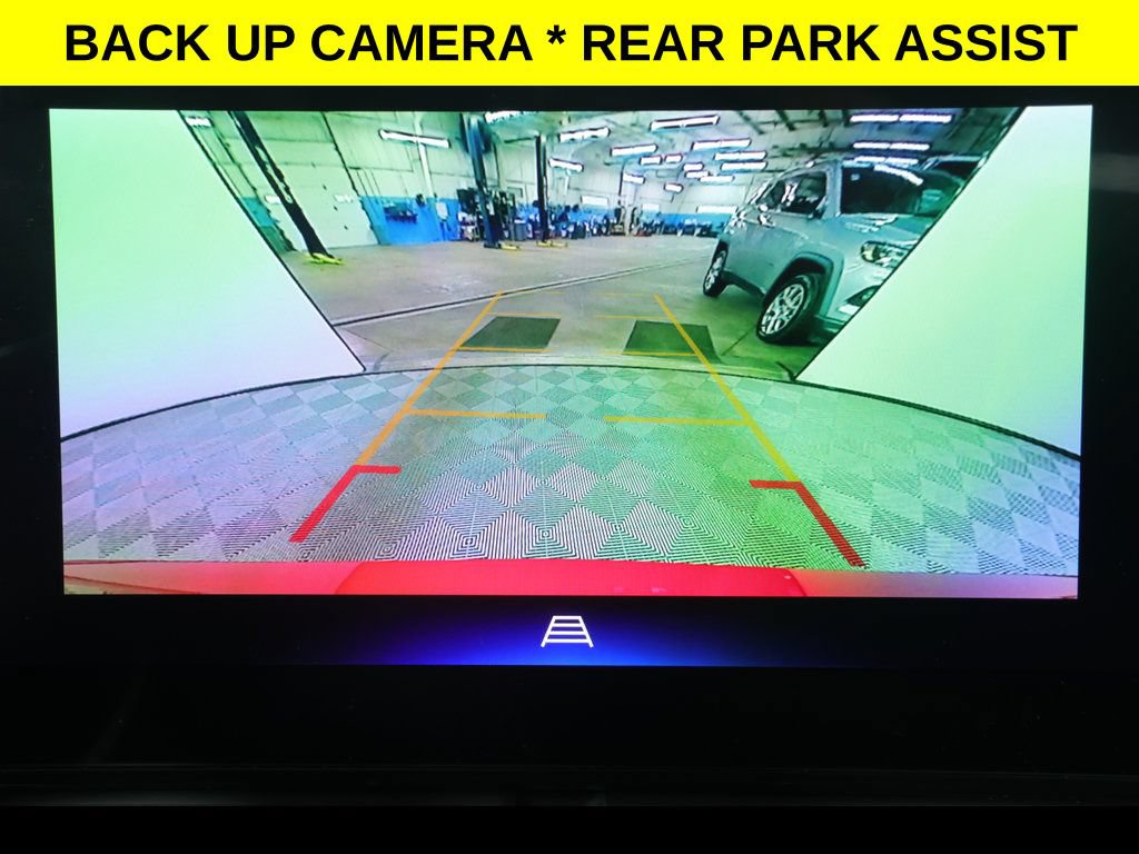 New 2026 Chevrolet Trax LT w/ Driver Confidence Package FWD image 8