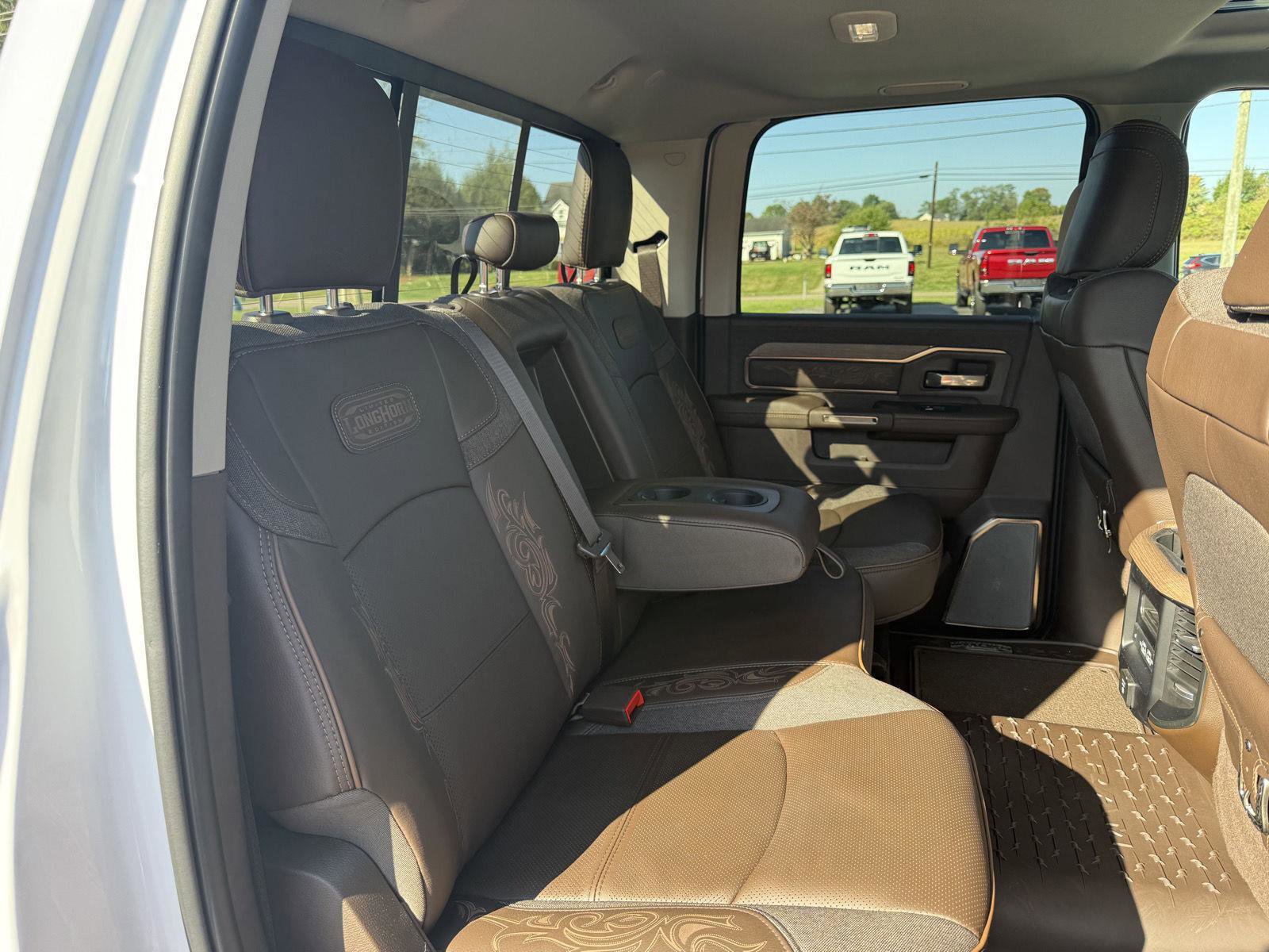 New 2026 RAM 2500 Limited AWD/4WD image 37