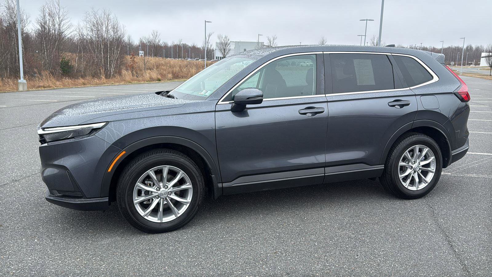 Used 2025 Honda CR-V EX image 13