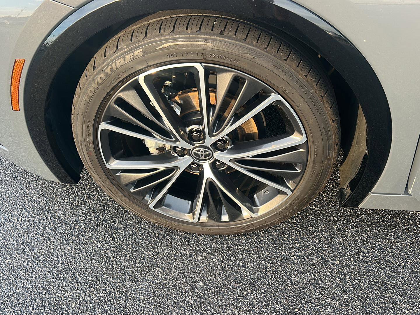 Used 2024 Toyota Prius Limited image 37