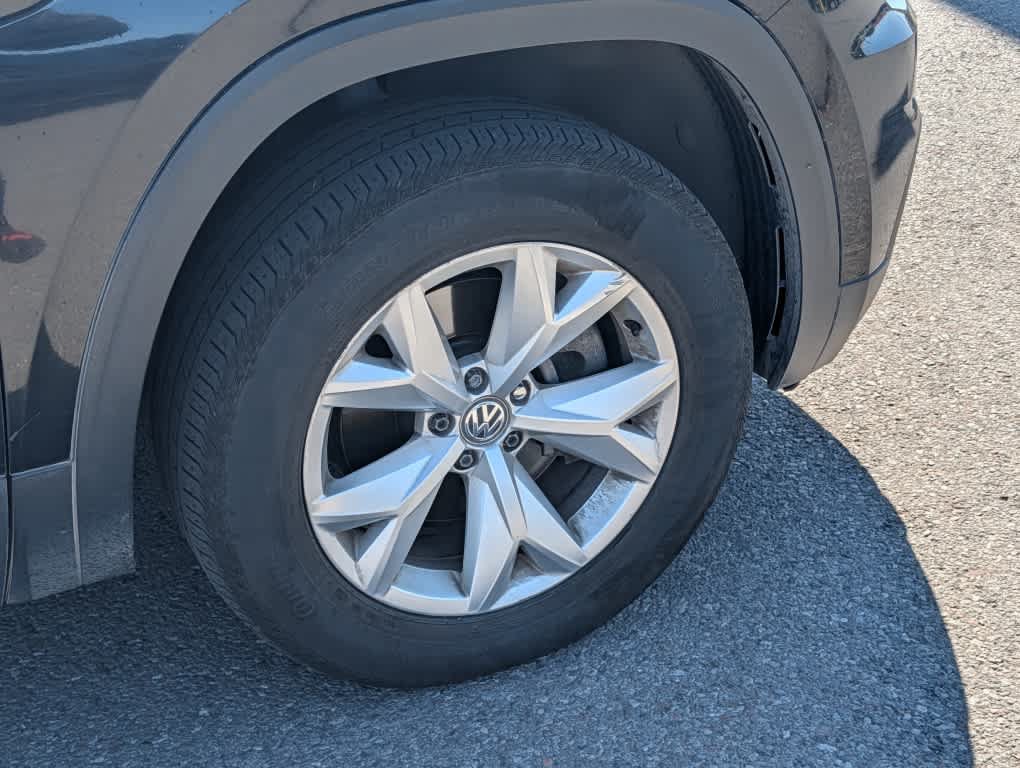 Used 2018 Volkswagen Atlas Launch Edition AWD/4WD image 11