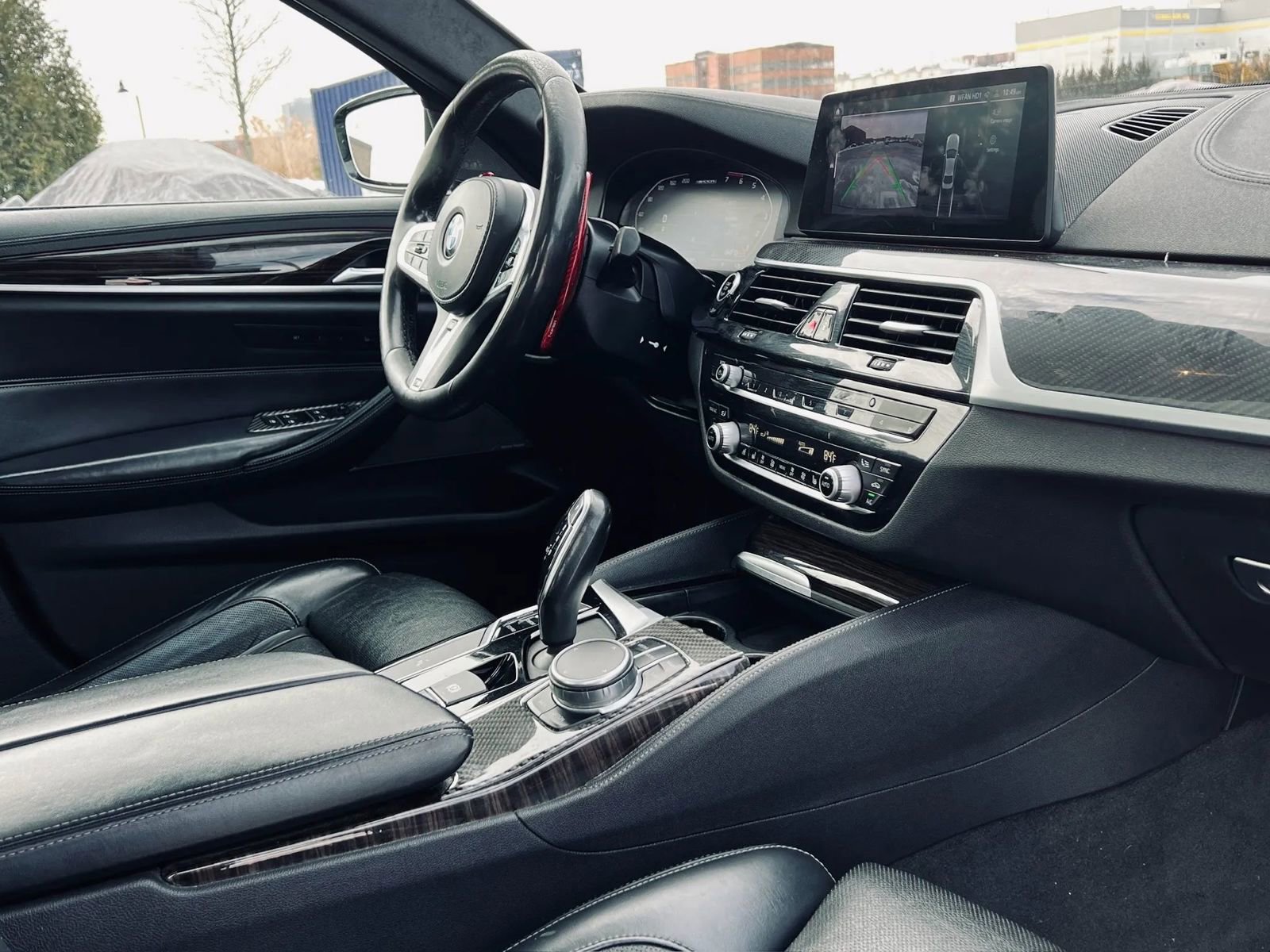 Used 2020 BMW M550i xDrive w/ Premium Package image 21