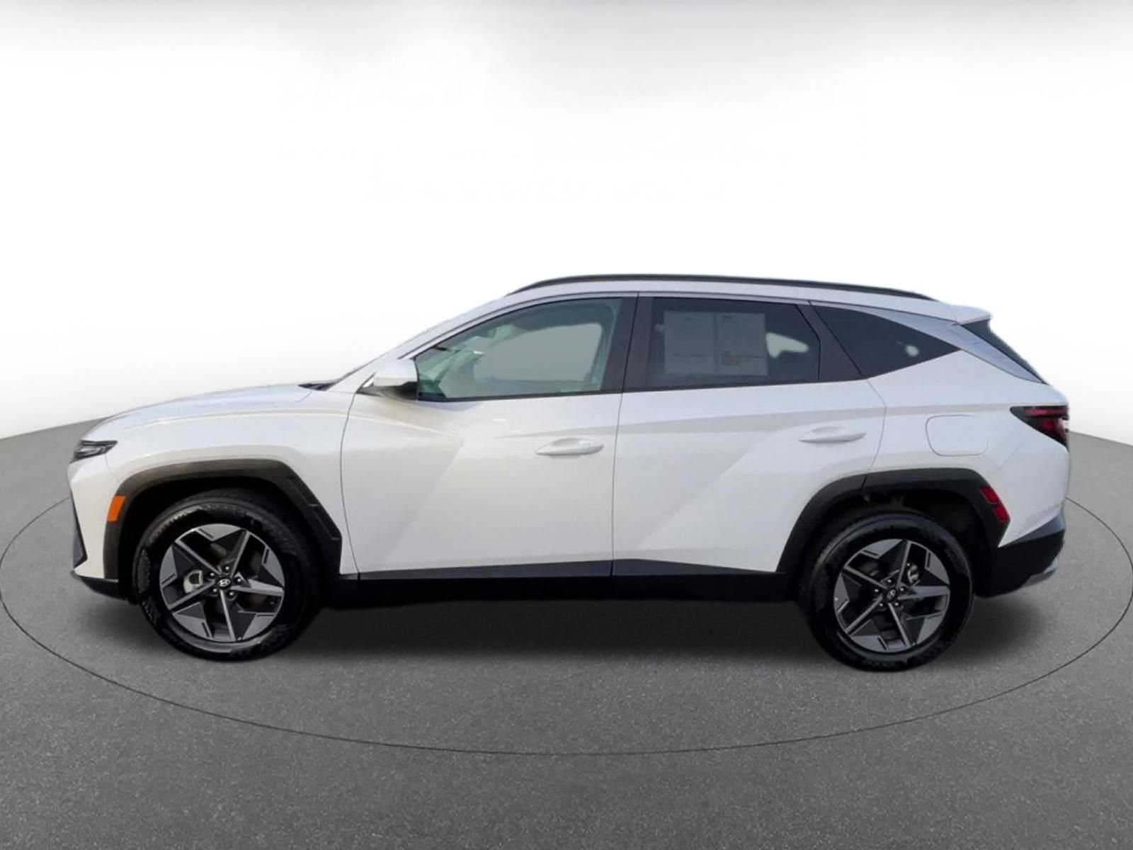 Used 2025 Hyundai Tucson SEL image 9