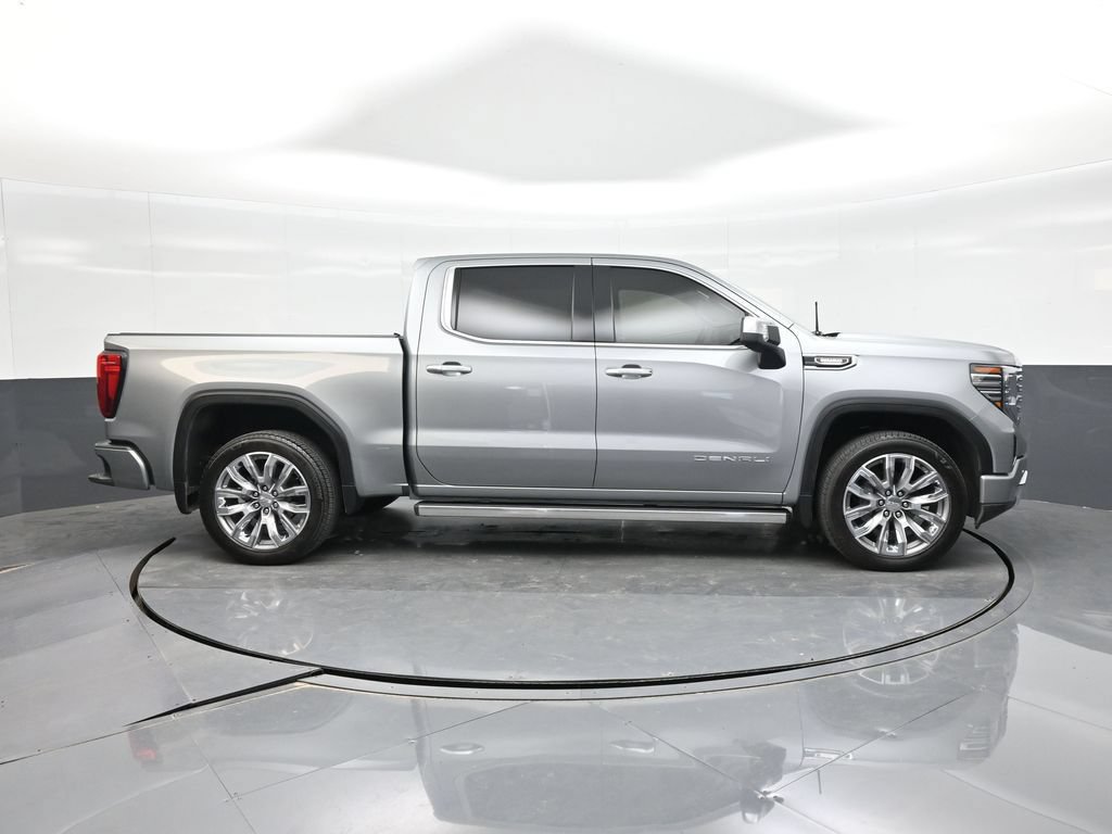 Used 2026 GMC Sierra 1500 Denali AWD/4WD image 8