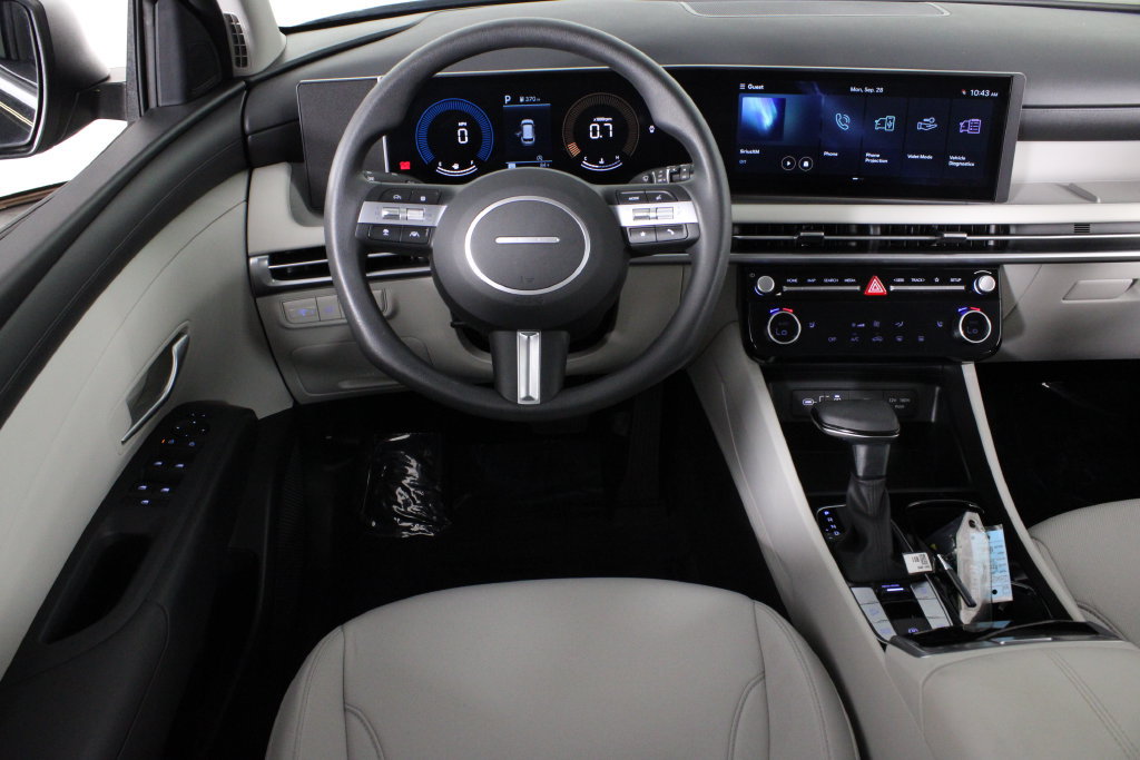 Certified 2026 Hyundai Tucson SEL FWD image 8