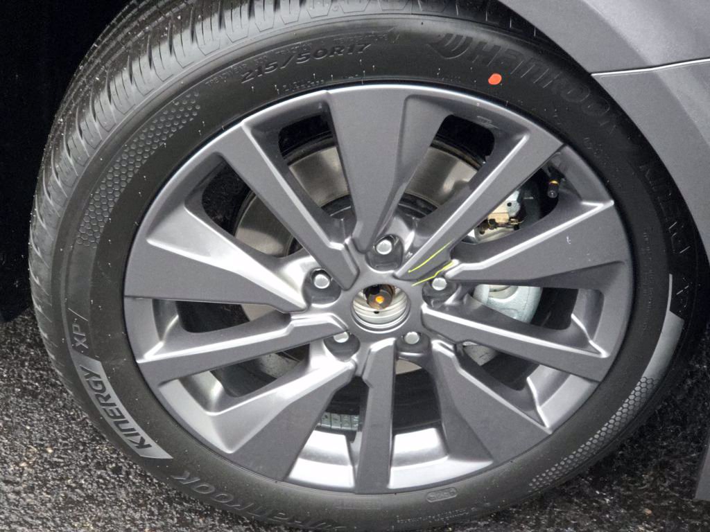 New 2026 Nissan Sentra SL w/ Floor Mat Package FWD image 10