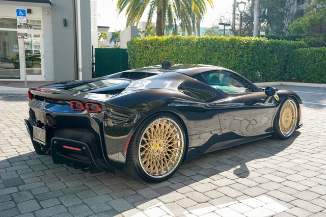 Used 2021 Ferrari SF90 Stradale image 27