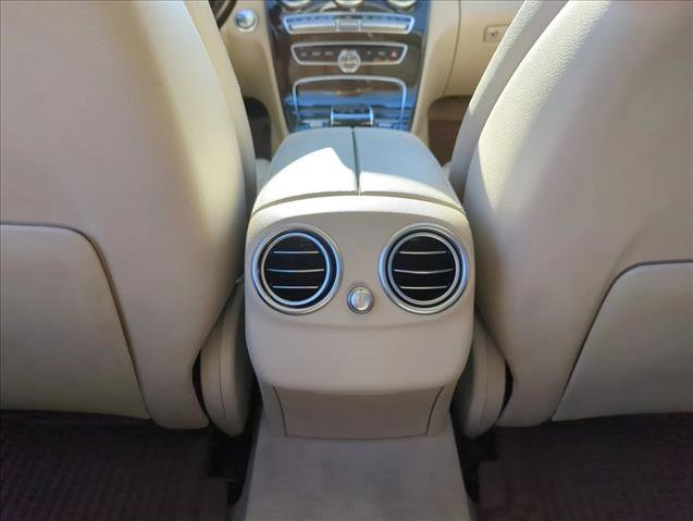 Used 2016 Mercedes-Benz C 300 4MATIC Sedan image 26