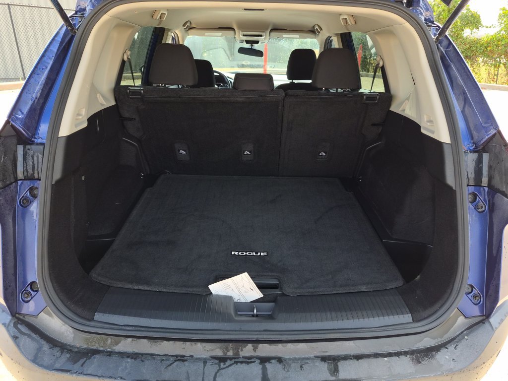 Certified 2023 Nissan Rogue S FWD image 7