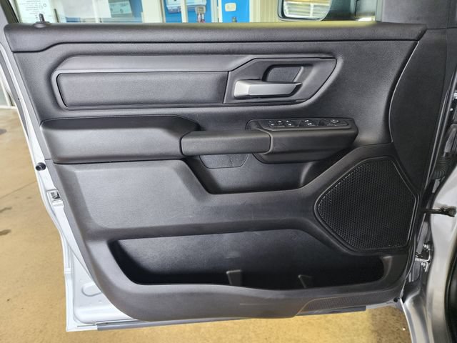Used 2025 RAM 1500 Tradesman AWD/4WD image 11