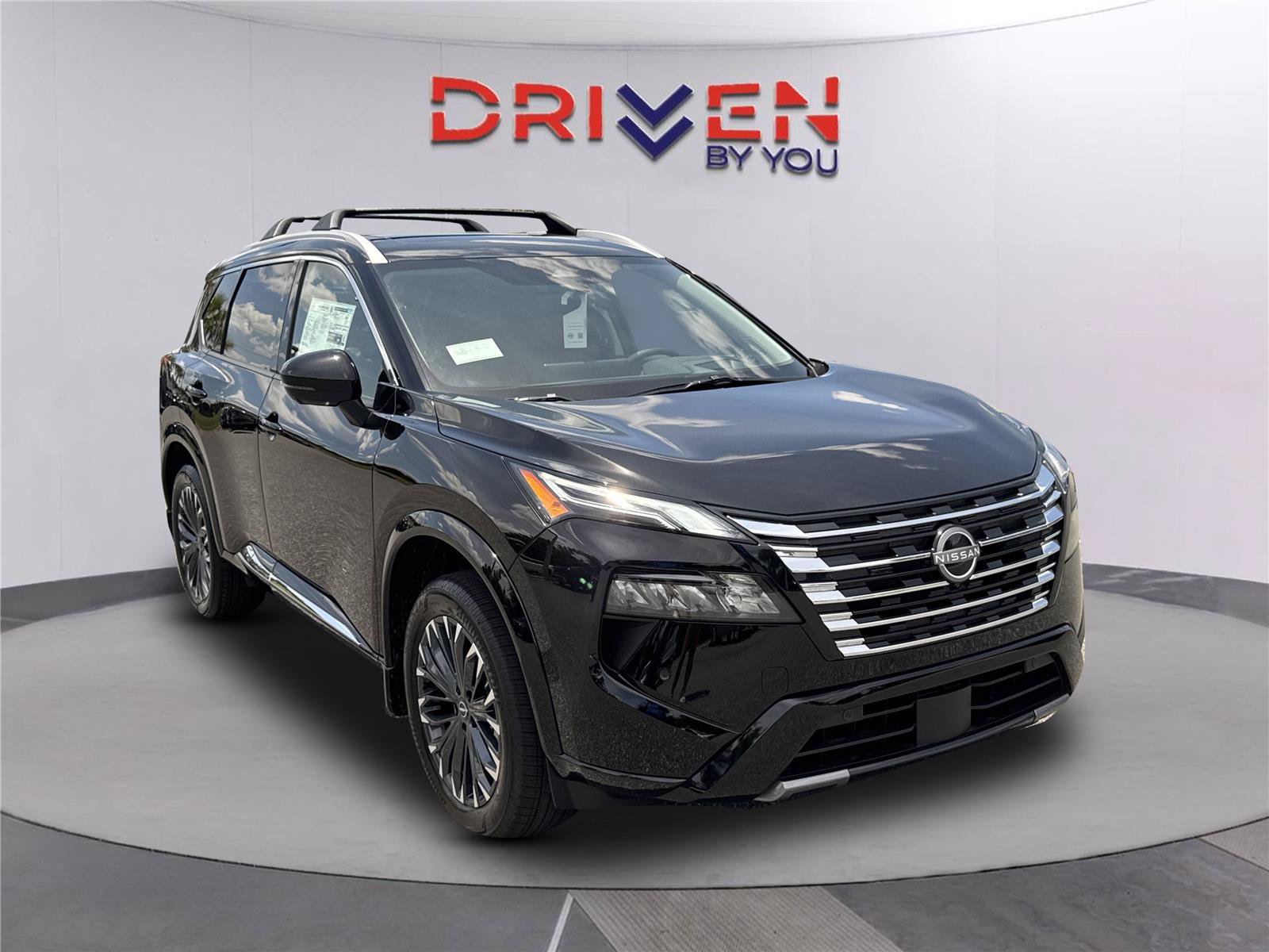 New 2026 Nissan Rogue Platinum w/ Platinum Premium Package AWD/4WD image 2