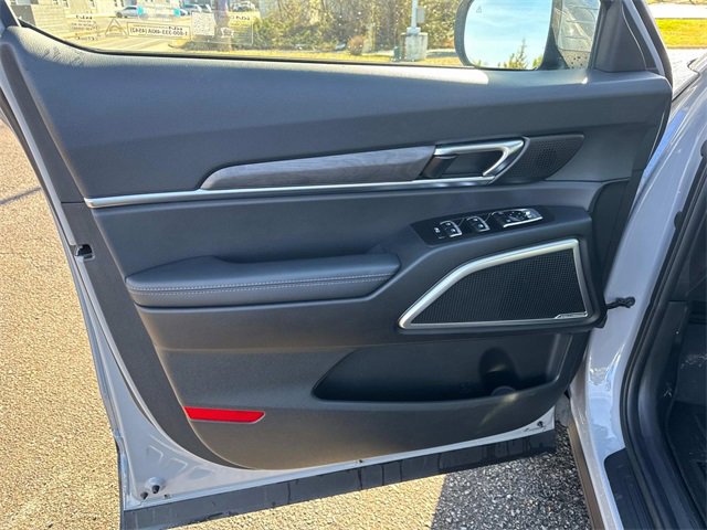 Used 2023 Kia Telluride EX X-Line image 22