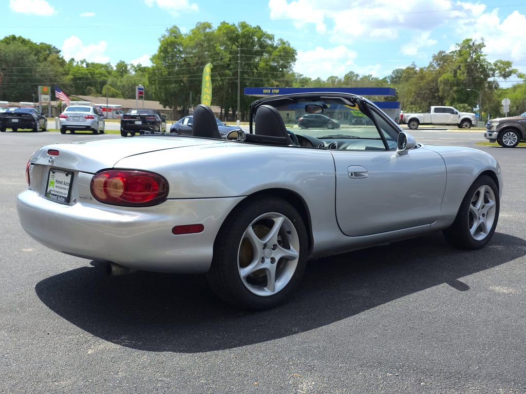 Used 2003 MAZDA MX-5 Miata image 6