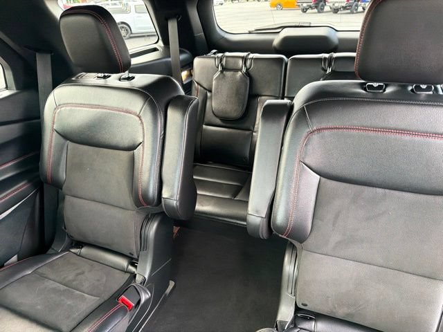 Used 2023 Ford Explorer ST-Line w/ Class IV Trailer Tow Package AWD/4WD image 19