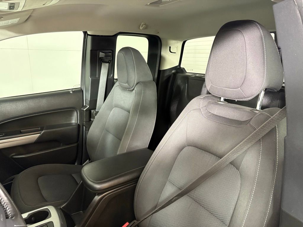 Used 2022 Chevrolet Colorado LT w/ Fleet Safety Package image 19