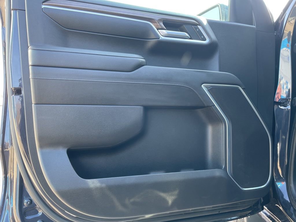 Used 2022 Chevrolet Silverado 1500 RST w/ Z71 Off-Road Package image 5