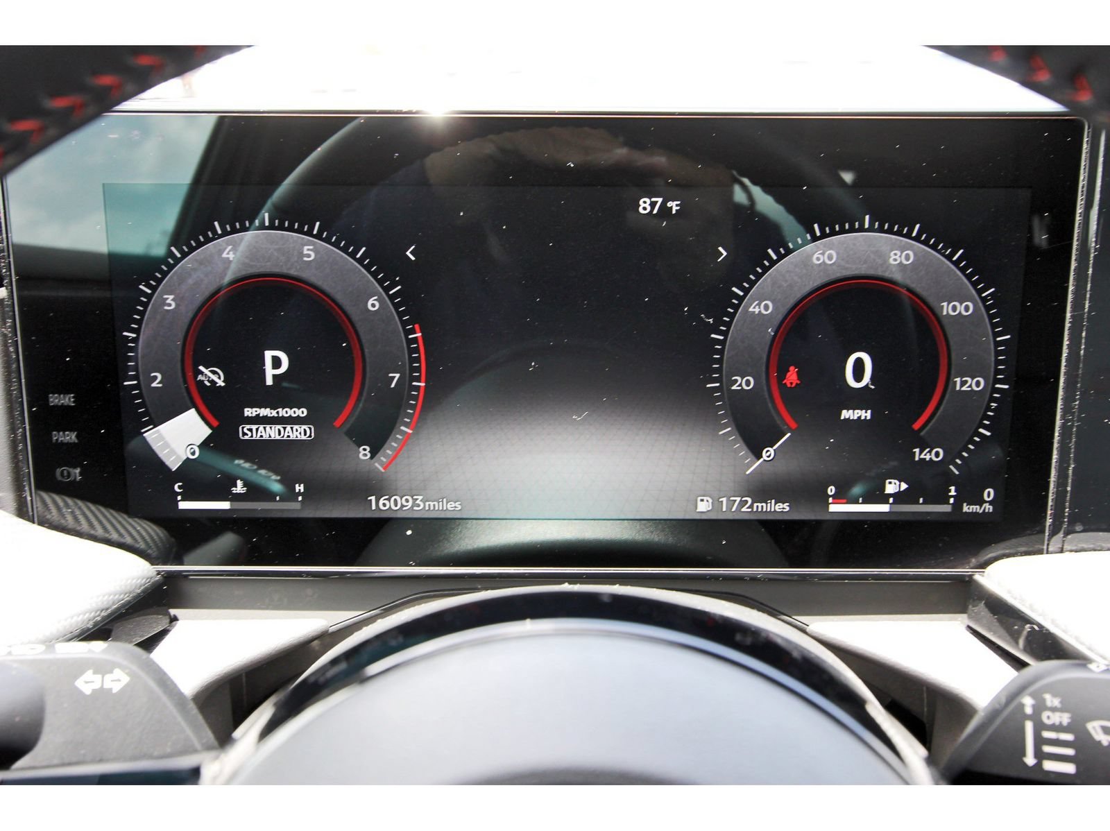 Certified 2025 Nissan Kicks SR FWD image 16